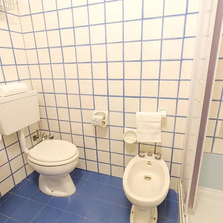 Family Village - Azzurro Club 셀라 네비아